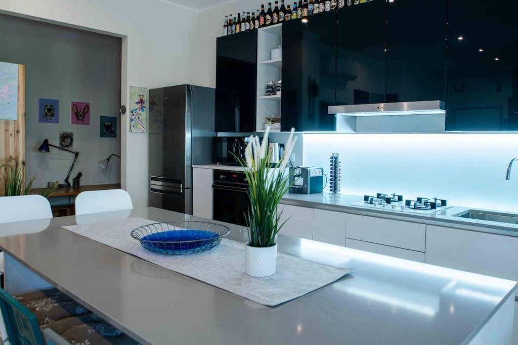 Appartement Near Orio Center2Br The Quiet And Relaxing House à Azzano San Paolo Extérieur photo