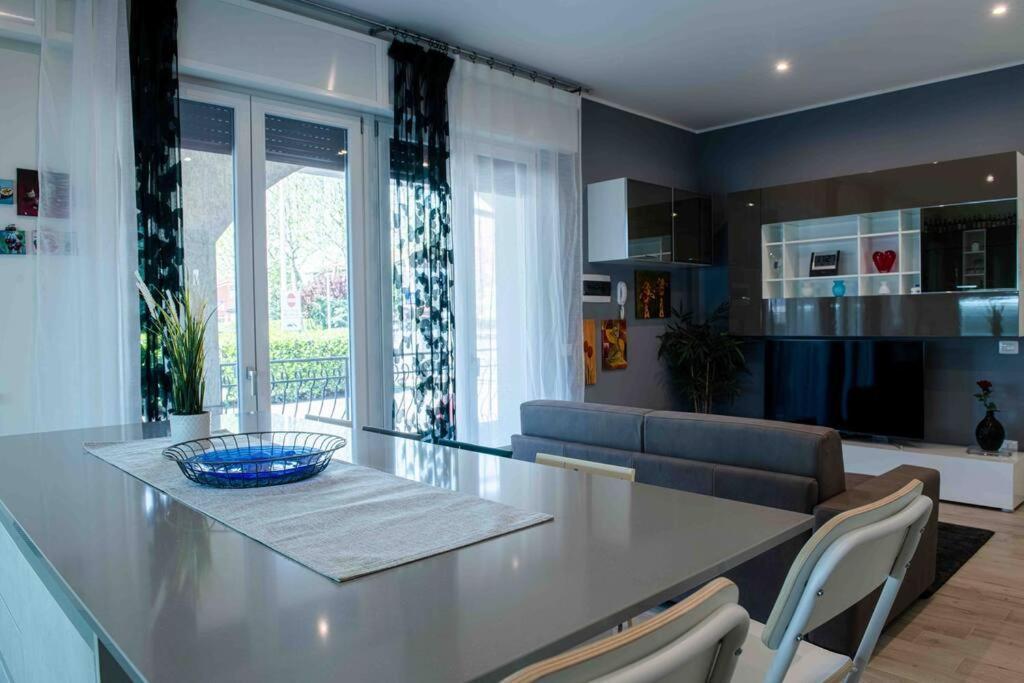 Appartement Near Orio Center2Br The Quiet And Relaxing House à Azzano San Paolo Extérieur photo